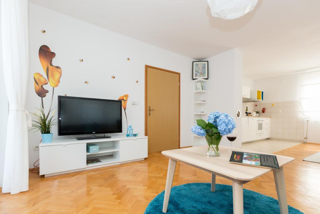 Holiday home Zulejka Ogulin Buitenkant foto